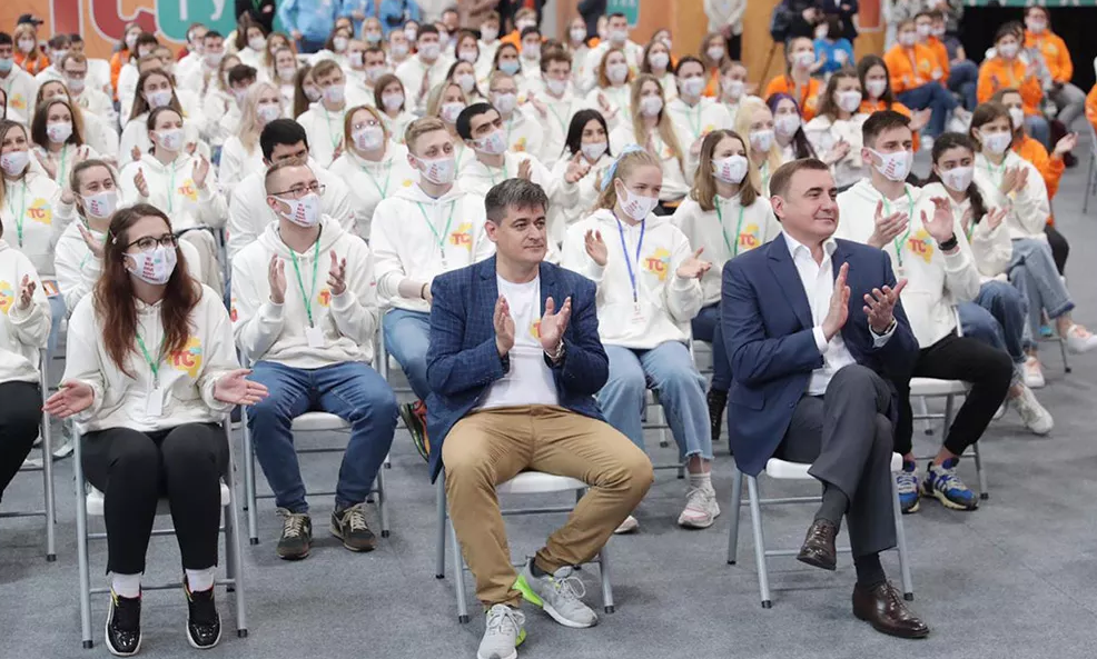 Дюмин встретился с участниками тульского этапа молодежного форума «Территория смыслов»