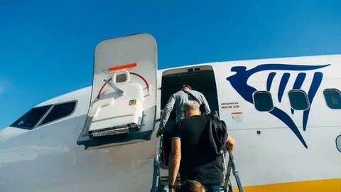 Авиабилеты подорожают в связи с ограничением полетов над Белоруссией