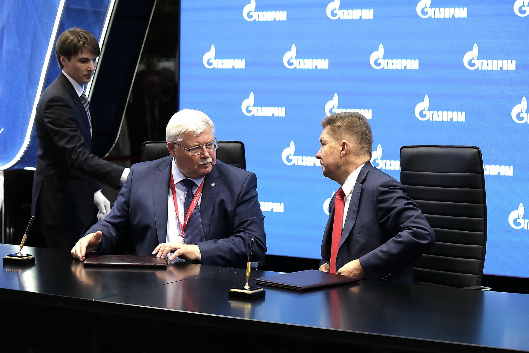 Томский губернатор и глава «Газпрома» продлили соглашение о научно-техническом сотрудничестве