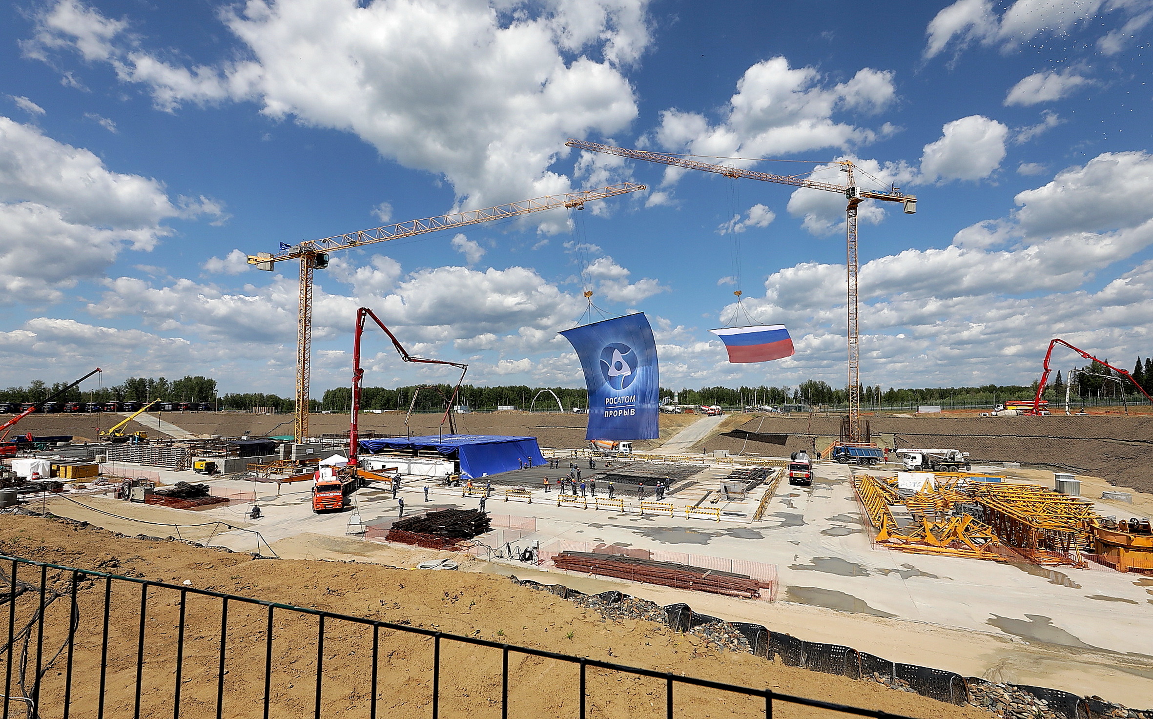 В Томской области начали строить первую в мире реакторную установку БРЕСТ-300
