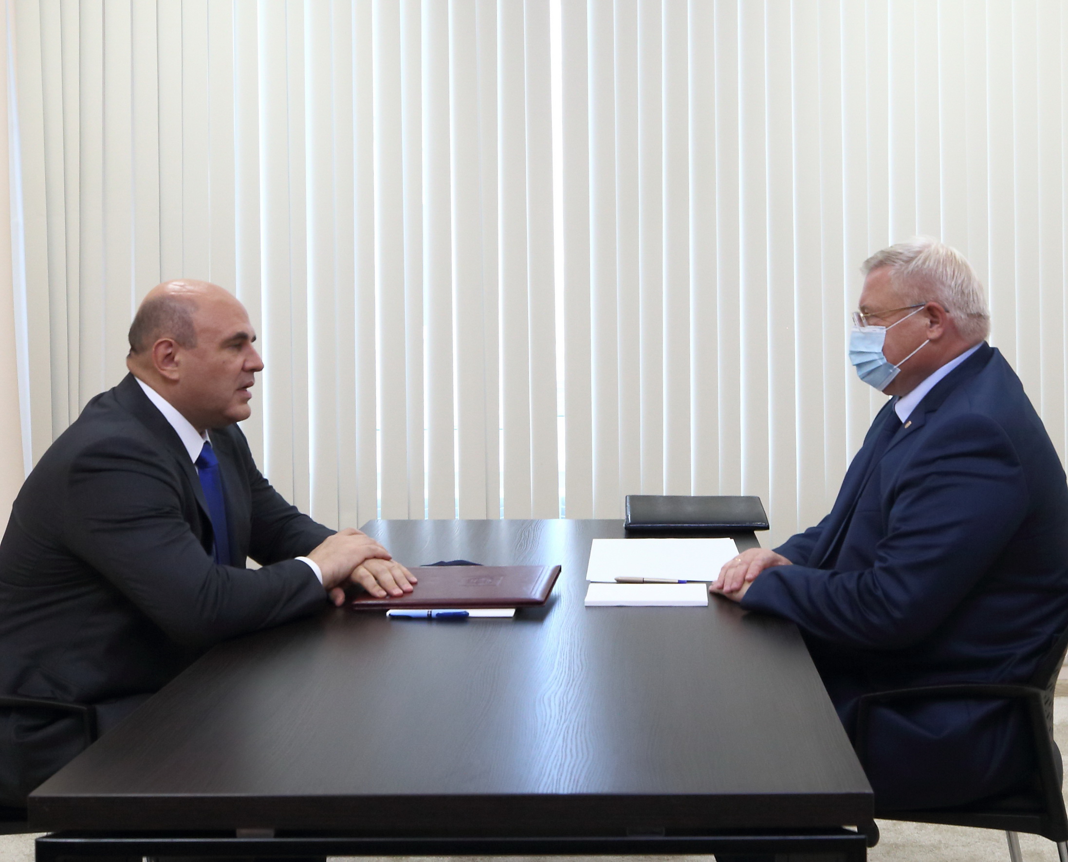 Михаил Мишустин обсудил с томским губернатором итоги своей поездки в регион
