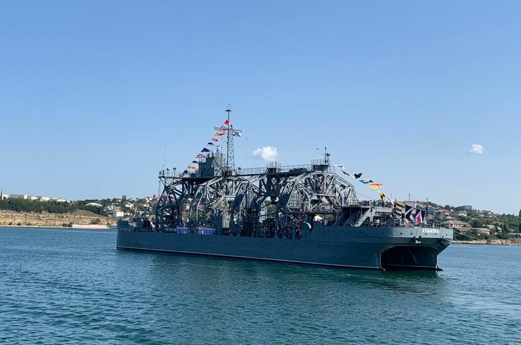 Делегация донского региона стала участником празднования Дня ВМФ в Севастополе