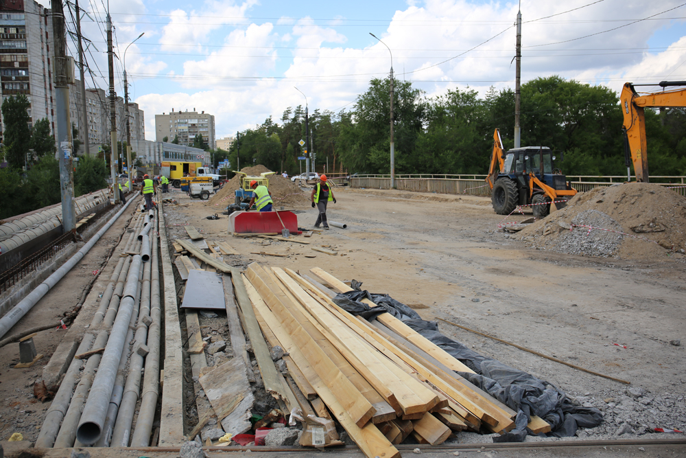 Мэр Воронежа: Продолжаем системную работу по обновлению инженерных сооружений