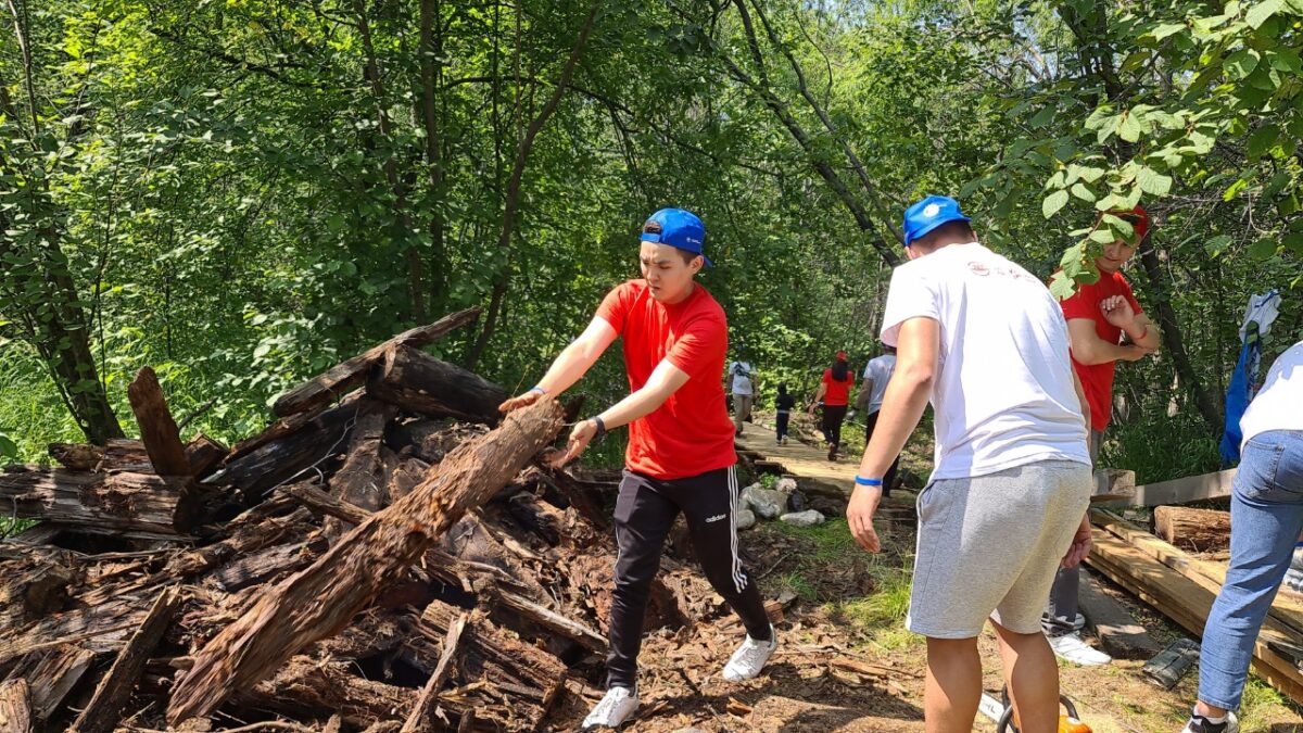 Волонтеры Улан-Удэнского авиазавода помогут построить «Большую Байкальскую тропу»