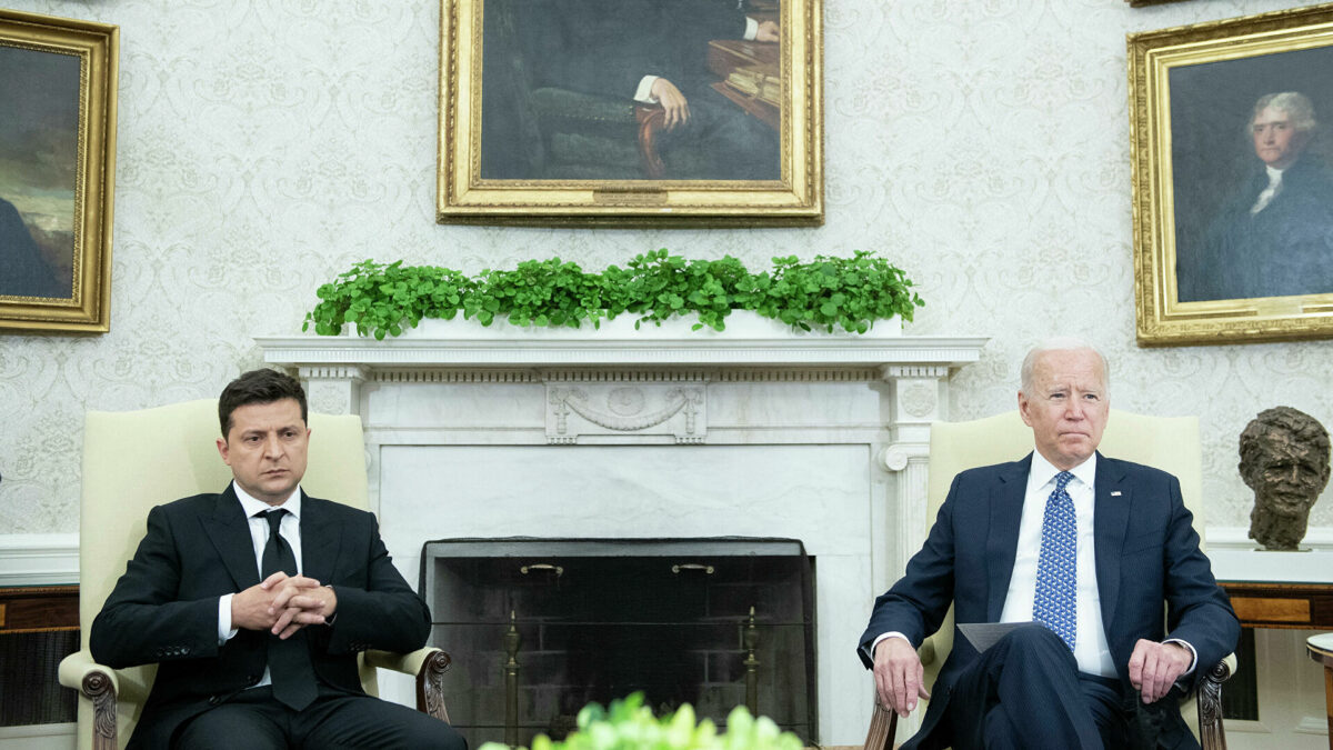 National Interest: Зеленский уехал из США почти с пустыми руками