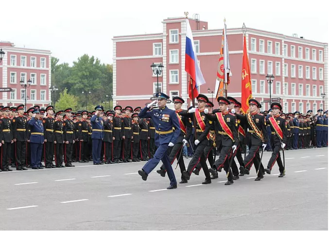 В Туле отпраздновали 5-летие суворовского военного училища