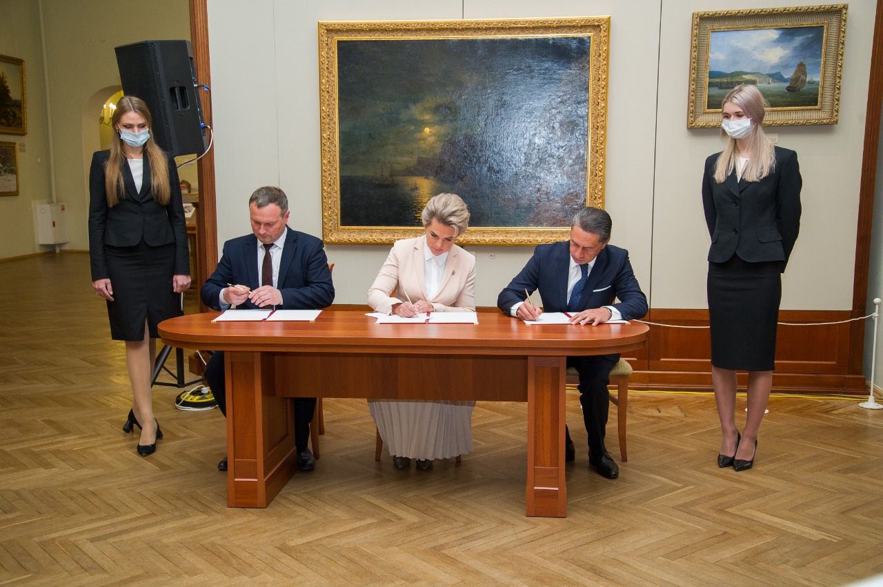 РМК подписала соглашение о сотрудничестве с Новгородской областью