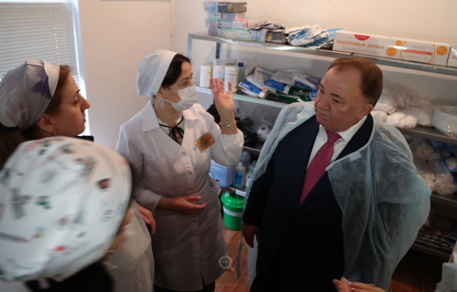 В главную больницу Ингушетии поступили медизделия и новый аппарат для эндоскопии
