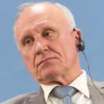 Геннадий Бурбулис