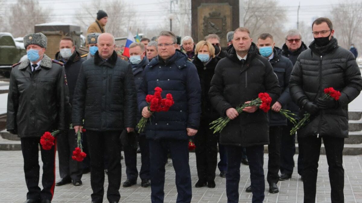 Мэр Воронежа поздравил защитников Воронежа с 79-й годовщиной освобождения города Пресс-служба мэрии Воронежа