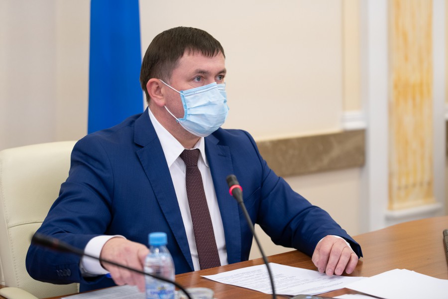 Свердловский вице-губернатор Шмыков объяснил причины дефицита сахара