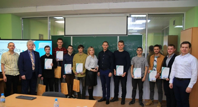 Старшеклассникам Первомайского рассказали об профобразовании и трудоустройстве на «Щекиноазот»