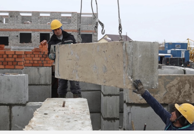 В ЯНАО строят более 170 многоквартирных домов