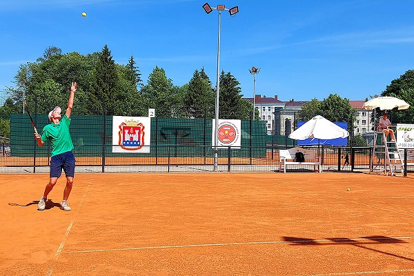 Калининградские спортсмены выиграли турнир СЗФО по теннису