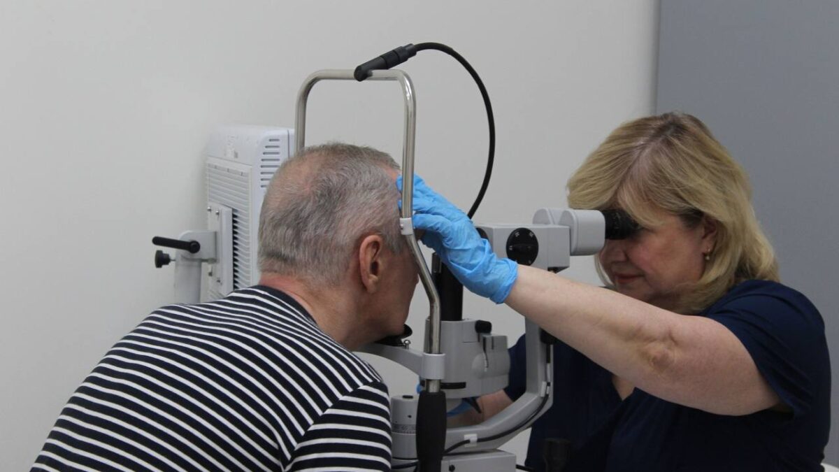 Клиника медграфт в братске. Федорова елена федоровна офтальмолог калининград. Петров алексей братск. Офтальмология калининград. Офтальмология калининград.