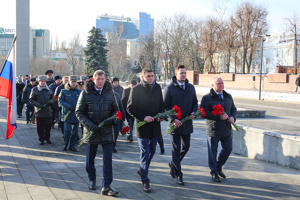 В Воронеже почтили память пропавших без вести солдат