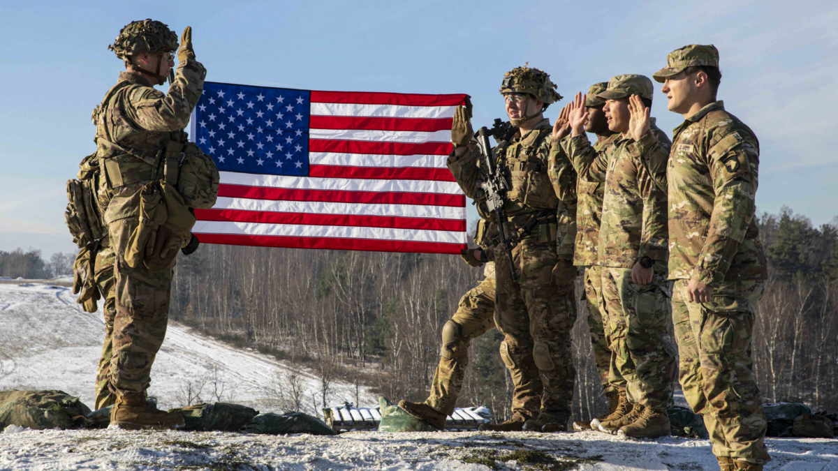 Военные биолаборатории США на Украине готовили «идеальный вирус» против русских