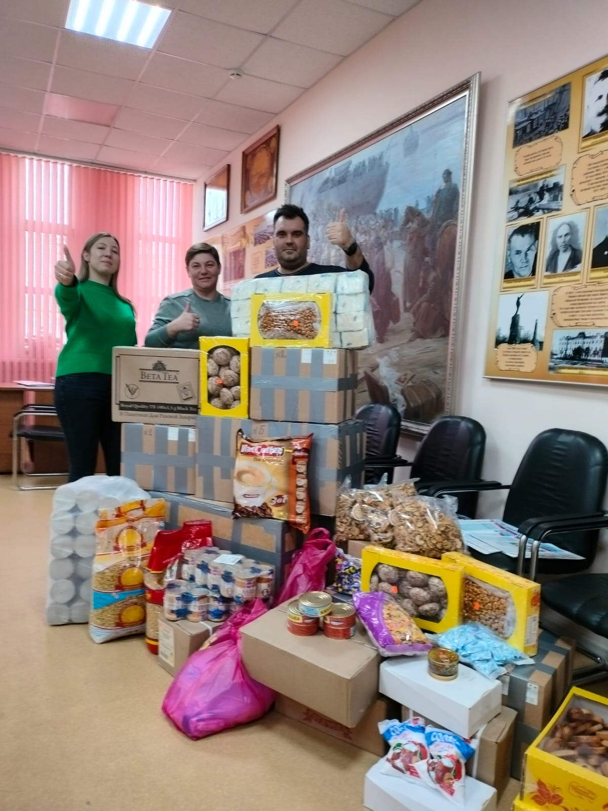 Волонтёры НМТП доставили гуманитарную помощь в зону проведения специальной военной операции