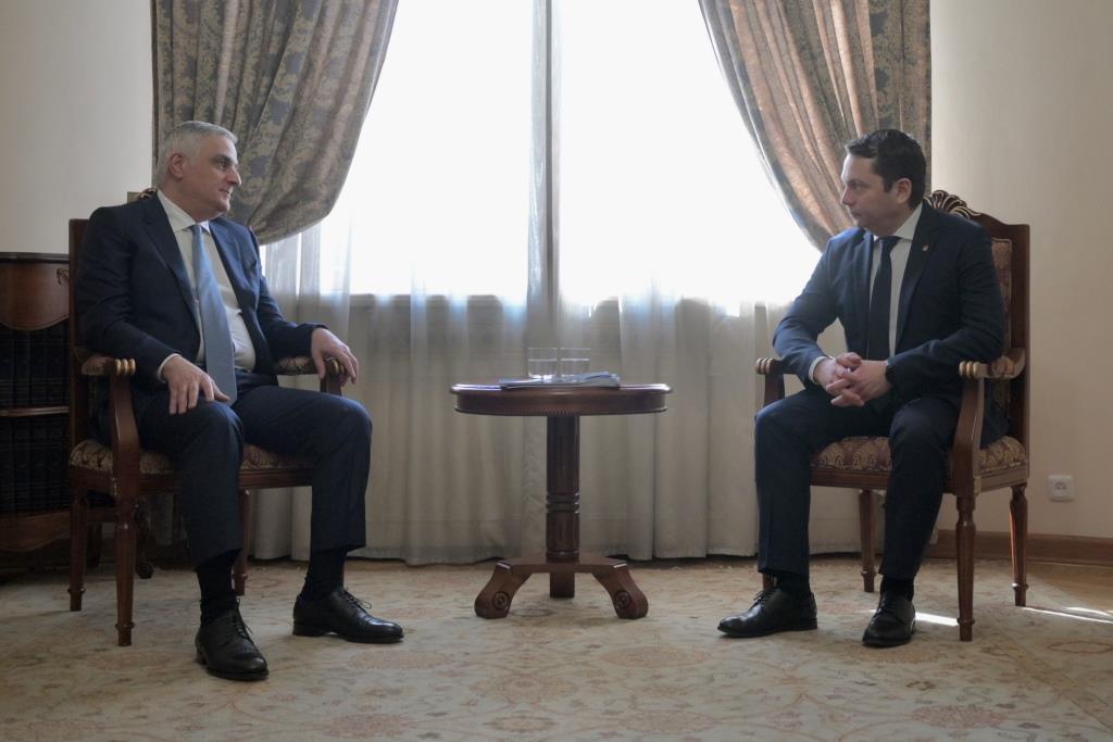 Губернатор Мурманской области и вице-премьер-министр Армении обсудили сотрудничество