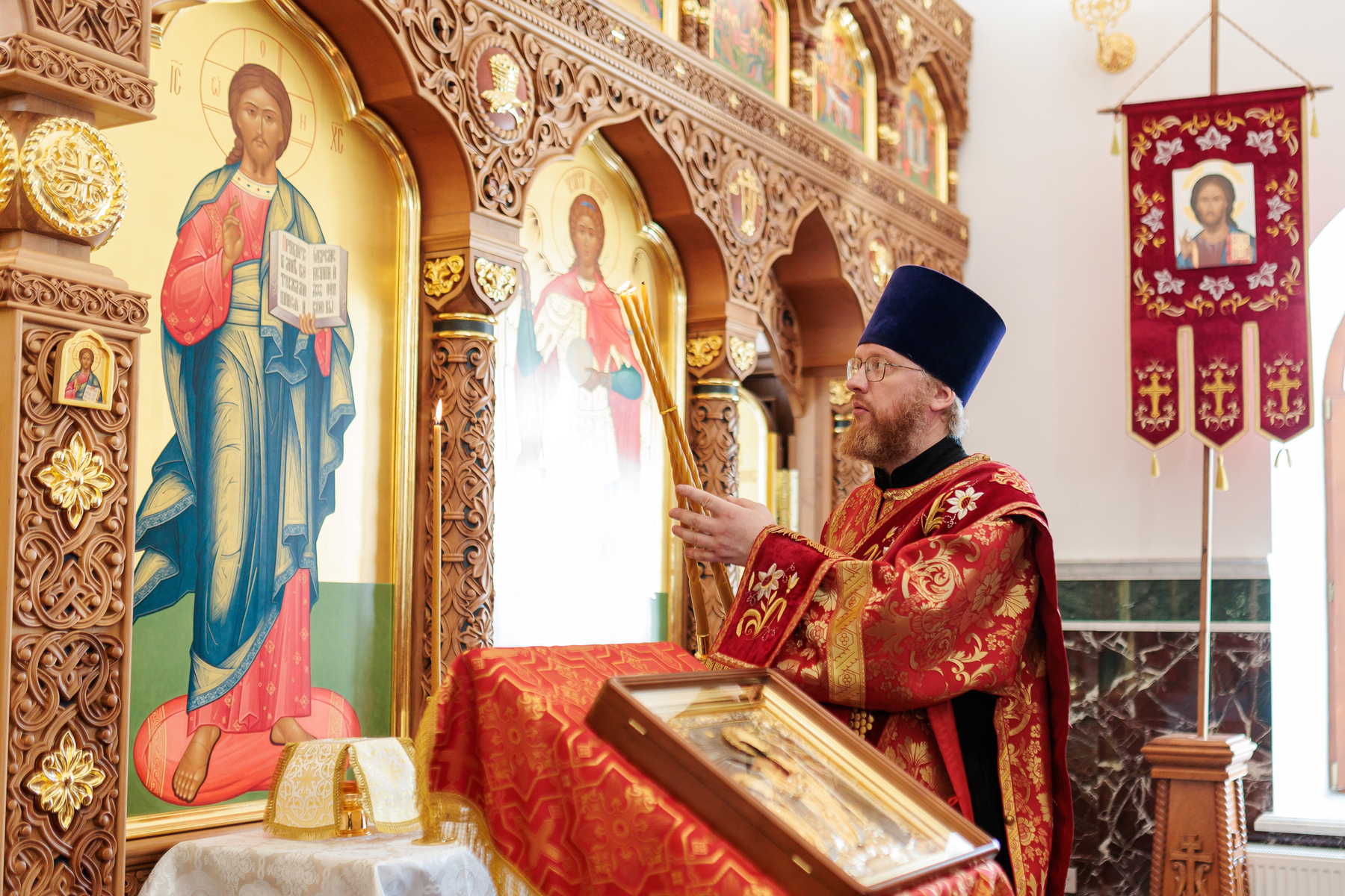 Первая служба прошла в храме Томинского сельского поселения под Челябинском