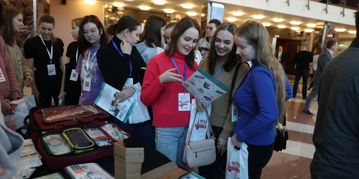 Губернатор Куйвашев создал оргкомитет форума свердловской молодежи «УТРО»