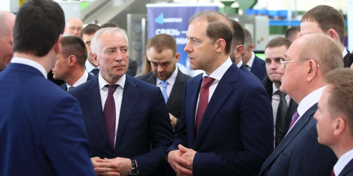 Денис Мантуров и Владимир Мазур открыли на ГОК «Ильменит» новую производственную линию
