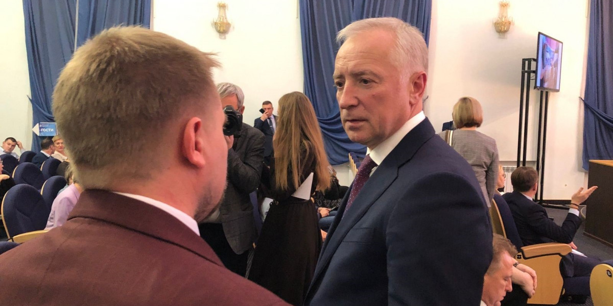 Губернатор Владимир Мазур дал поручения томским единороссам на партконференции