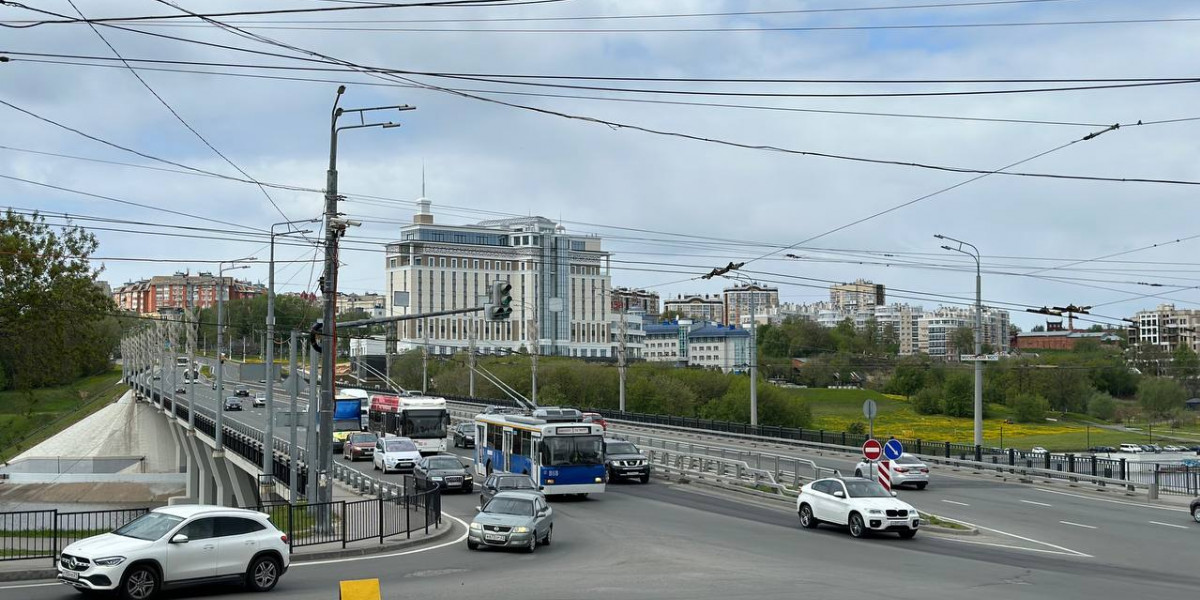 Умные светофоры и интеллектуальная транспортная система развиваются в Барнауле