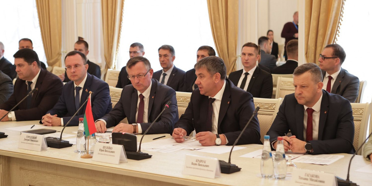 Русских пригласил белорусских промышленников на ежегодную выставку-форум «Сделано в Ульяновской области»