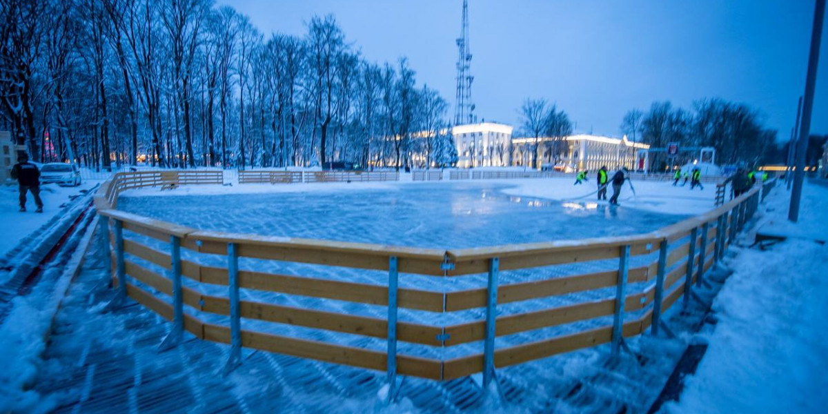 Каток на площади Ленина в Смоленске планируют открыть 17 декабря