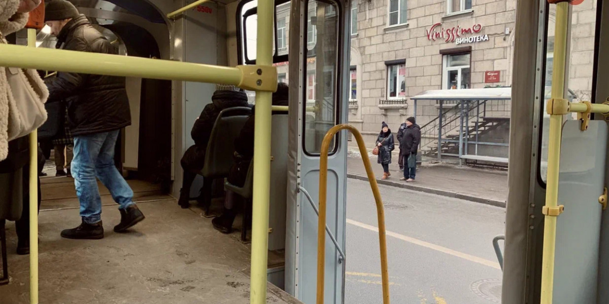Водитель новенького костромского автобуса не выдержал и записал обращение к пассажирам