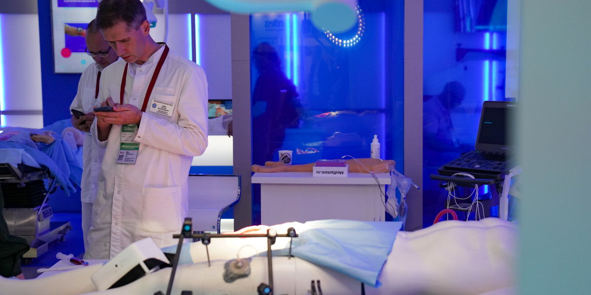 Рак шейки матки — распространенное и опасное женское заболевание, однако его можно предотвратить. Ключевую роль играет вакцинация и регулярные осмотры, ведь выявленный на ранней стадии рак лучше поддается лечению