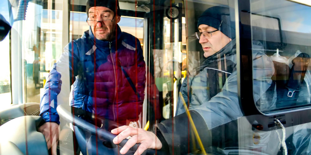 Компания «Щекиноазот» приобрела автобусы ЛиАЗ для корпоративного автопарка