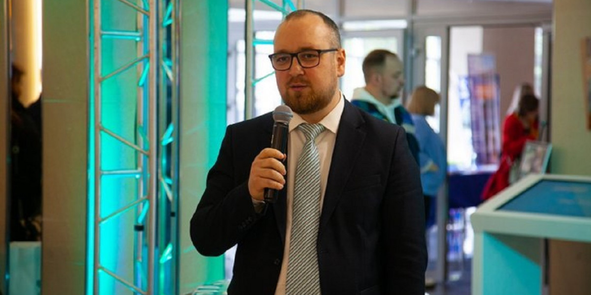 «На ярмарку трудоустройства пришел ради «ТАИФ-НК»