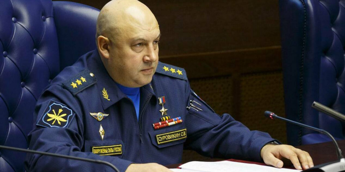 Александр Коц: армии ещё предстоит выйти на основные линии украинской обороны, но отсутствие «мощной системы государственности» не позволяет создавать их столь же эффективными, как в России mil.ru