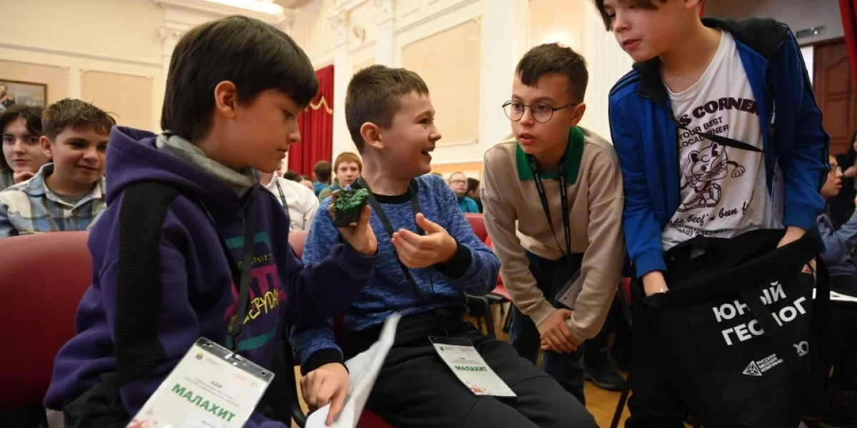 В Екатеринбурге подвели итоги соревнований юных геологов со всей страны
