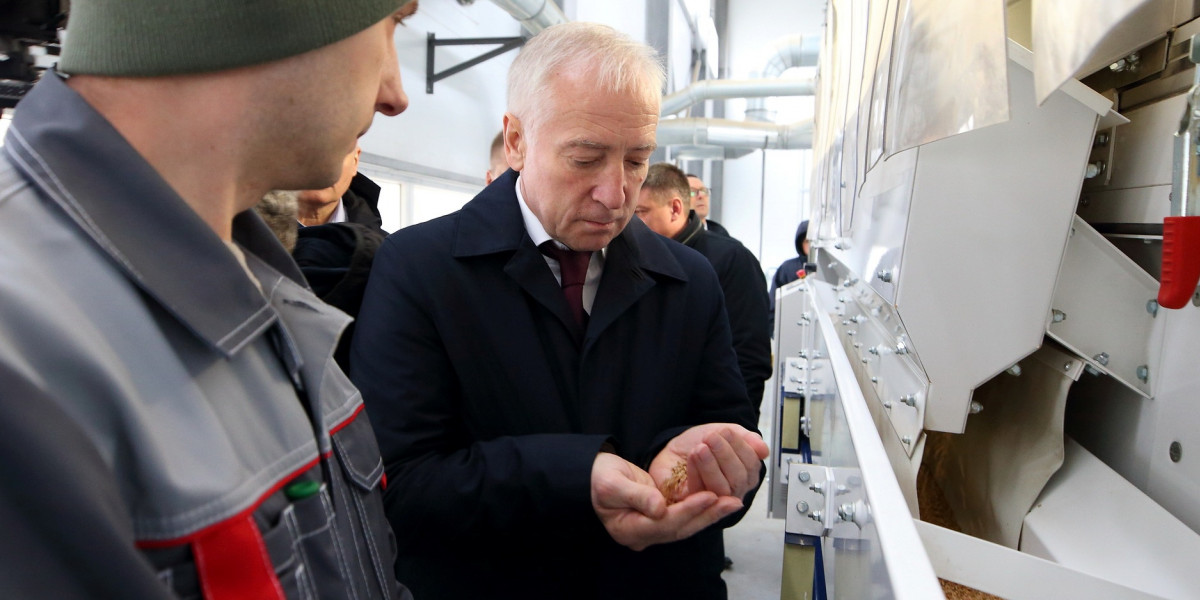 Губернатор Владимир Мазур дал старт работе нового семеноводческого комплекса