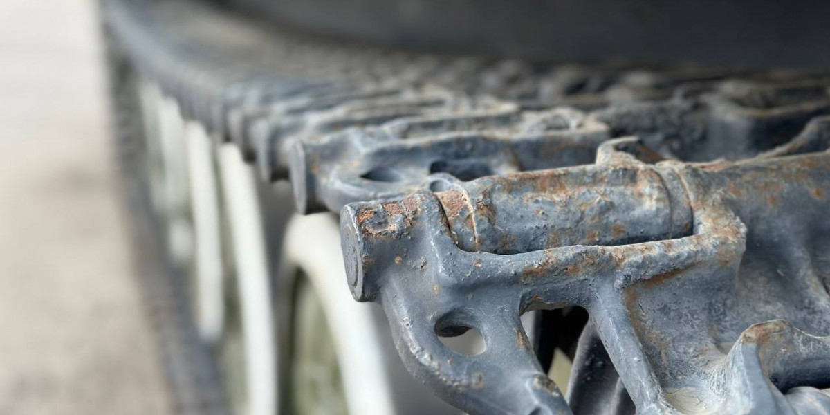 Аналитик Васильев призвал упрощать военную технику ради массового производства редакции