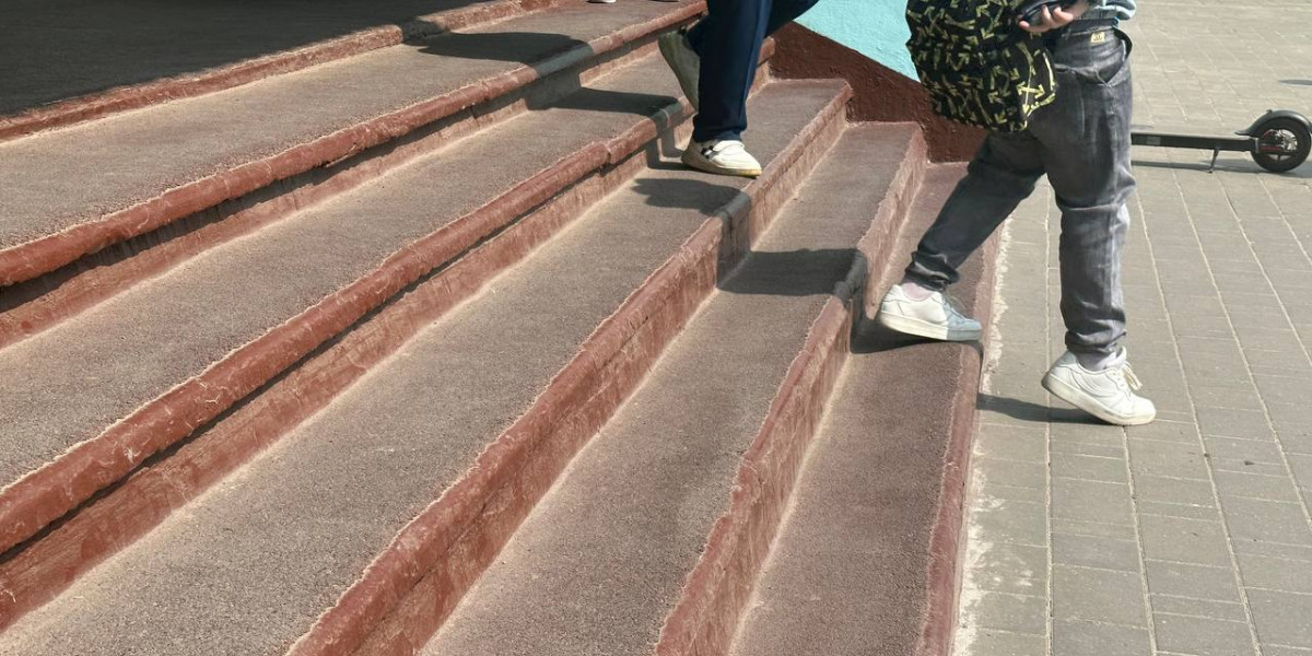 Новые регионы получили от Псковской области цифровую образовательную систему
