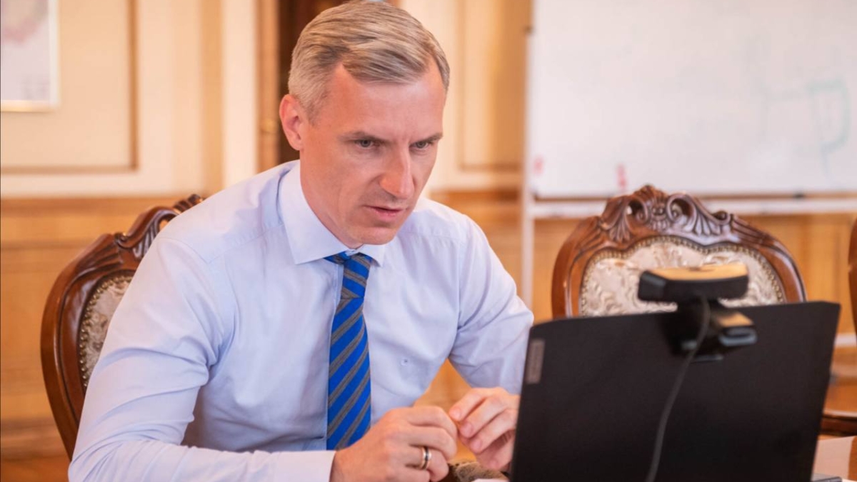 Смоленский Губернатор рассказал о переменах в работе реанимационной службы области
