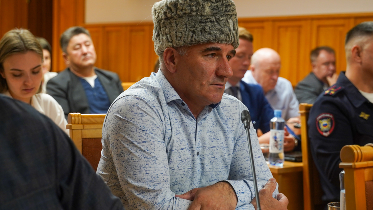 Губернатор Владимир Мазур провел совет по межнациональным и межконфессиональным отношениям