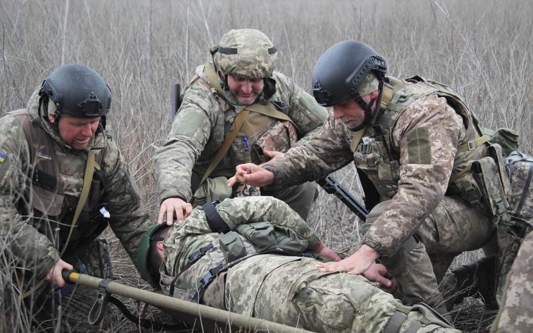 Политолог заявил, что оборона ВСУ на Донбассе трещит по швам Официальный сайт Минобороны Украины www.mil.gov.ua