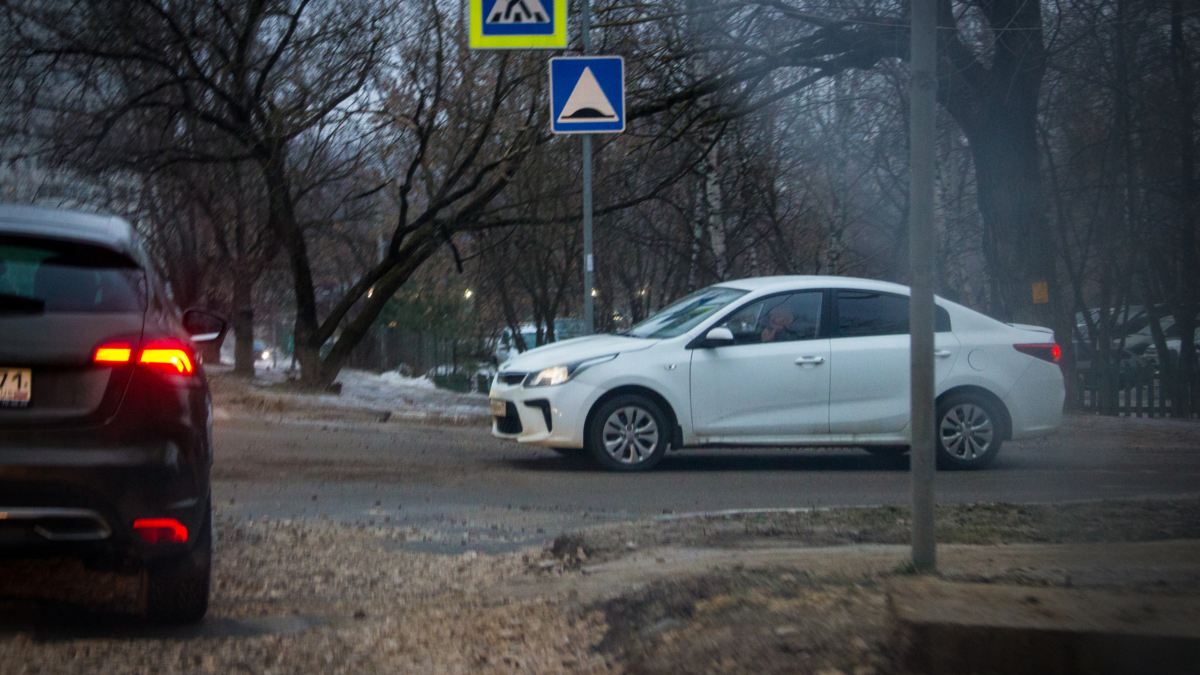 Россияне предпочитают покупать отечественные авто с пробегом