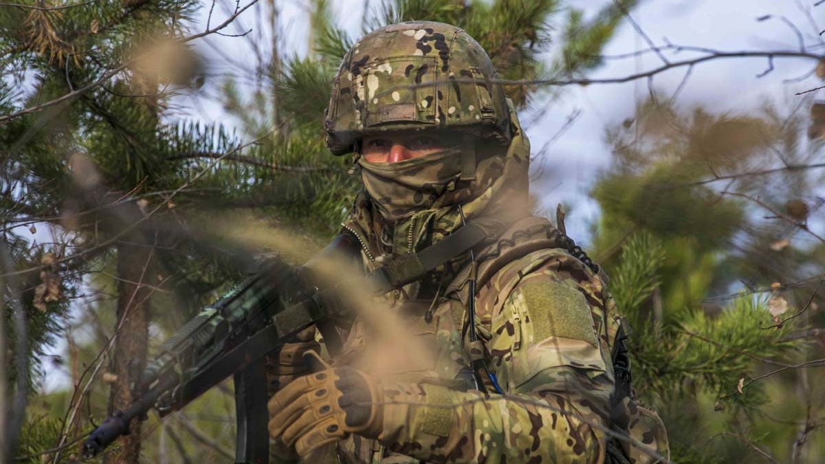 Из-за нежелания ехать в зону проведения СВО россиянин ударил себя по голове обухом топора Официальный сайт Министерства обороны Российской Федерации mil.ru