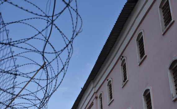 Арестованному за теракт подростку в петербургском СИЗО проломили височную кость