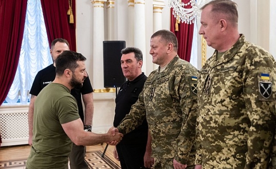 Зеленский использует теракты для срыва переговоров по мирному урегулированию, заявил эксперт
