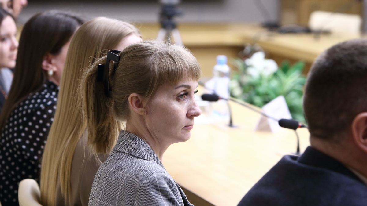 Губернатор Владимир Мазур напутствовал врачей 25-й юбилейной «Плавучей поликлиники»