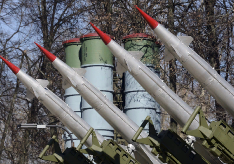 
                                    Антироссийская истерия - признак нехватки финансов в бюджете НАТО, заявил эксперт                                                                    