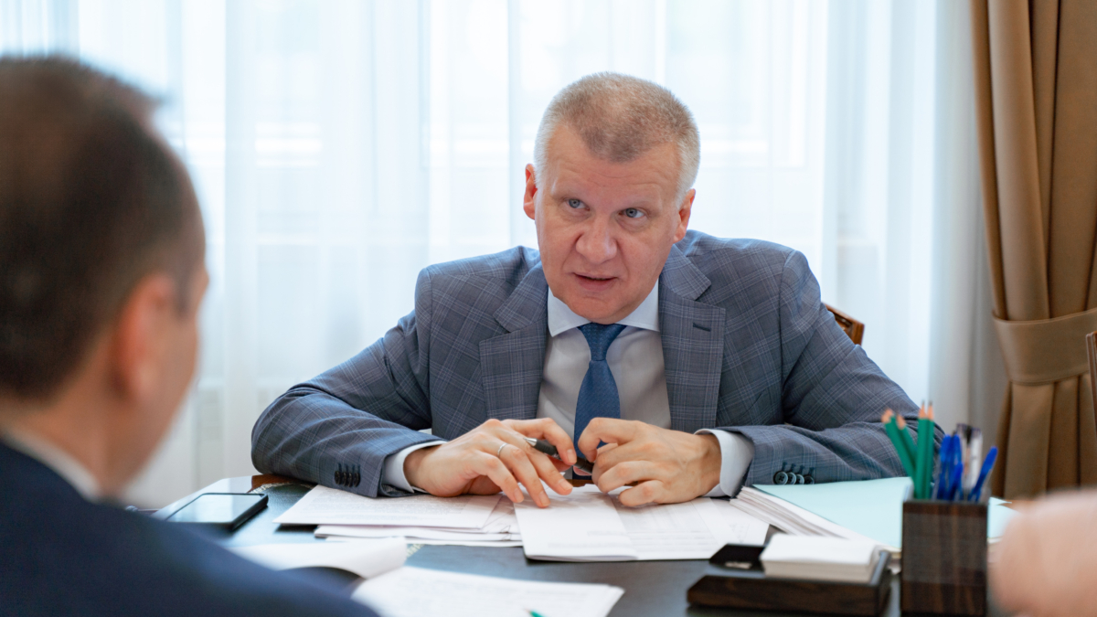 Артем Здунов и замминистра просвещения РФ Андрей Николаев обсудили развитие образовательной инфраструктуры Мордовии
