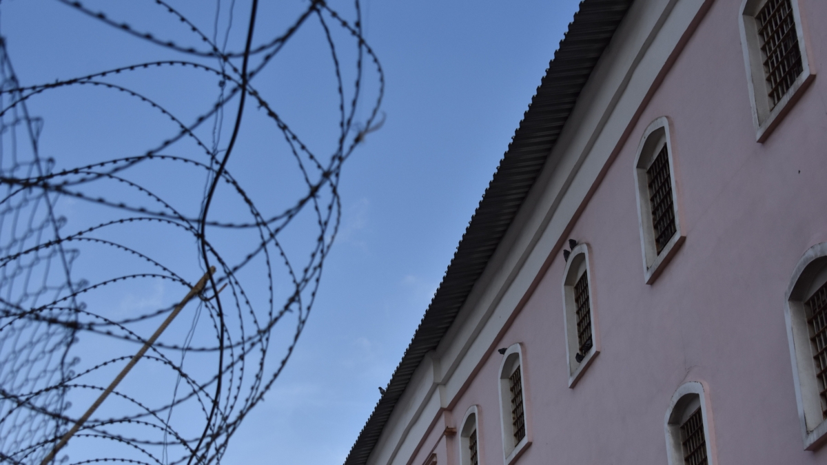 
                                    Тикахиро Сираиси: Я готов к виселице — в Японии казнен маньяка, хранившего части тел жертв в холодильнике                                                                    